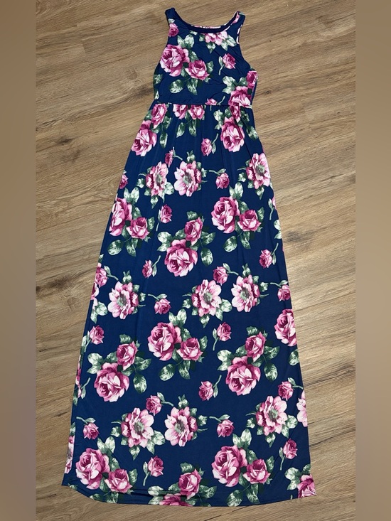 Bellamie Dresses & Skirts - Bellamie - Floral Navy Maxi Dress with Pink & Burgundy Roses - Size Small